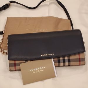 Burberry Henely Crossbody